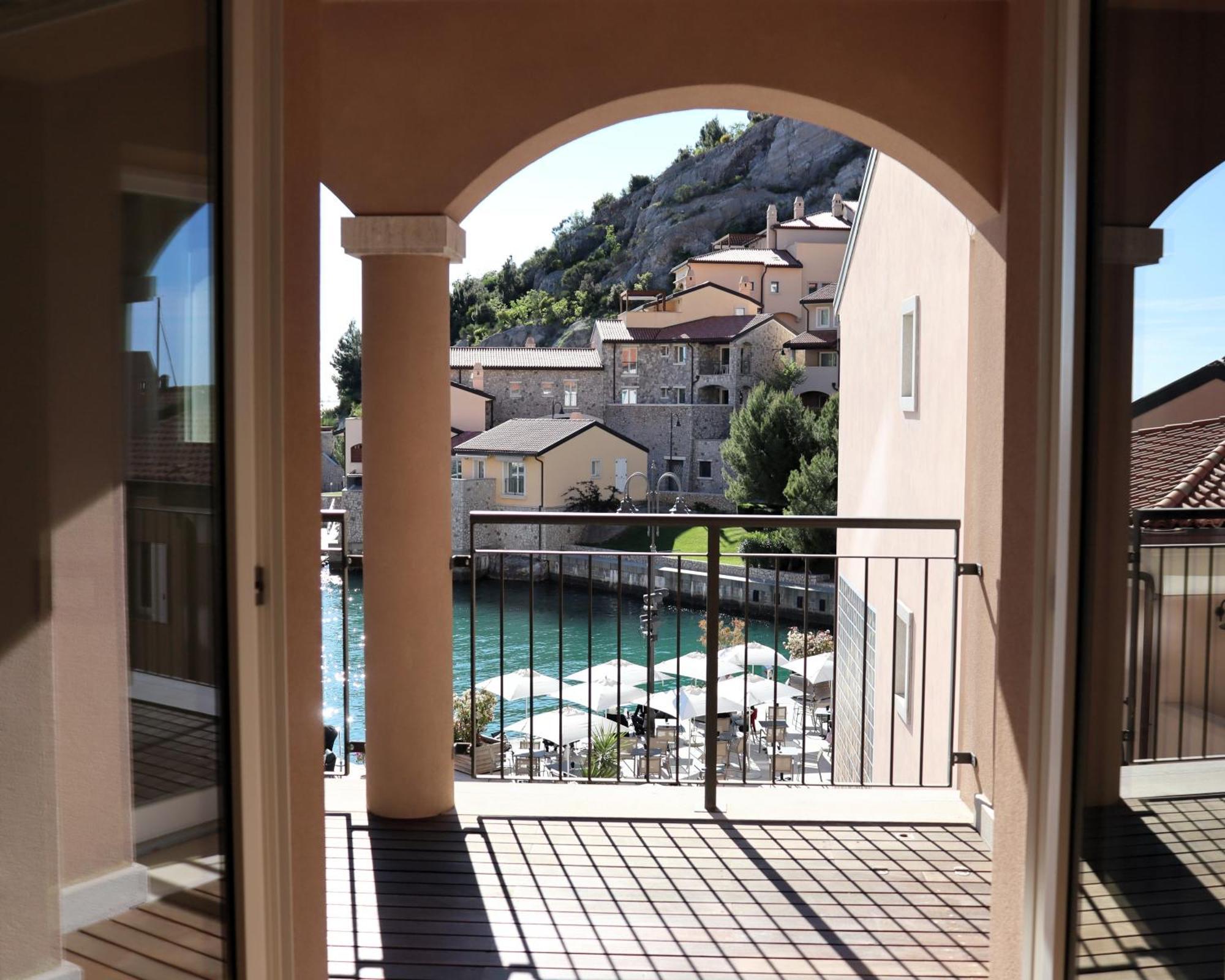 Portopiccolo Apartments Sistiana Exterior photo